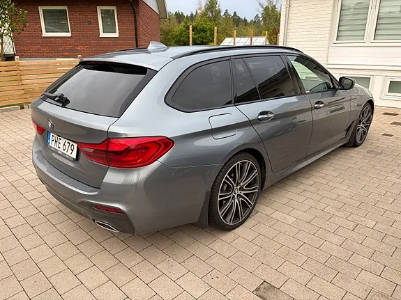 BMW 530D 2018 photo 3