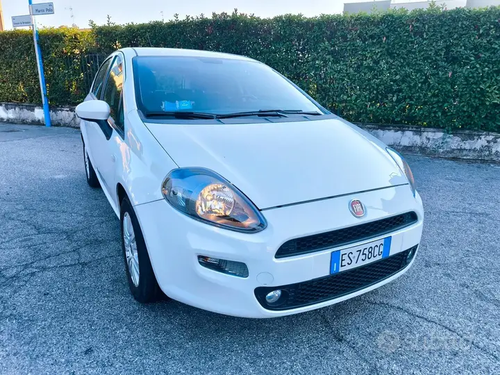 Fiat Punto 2013 photo 3