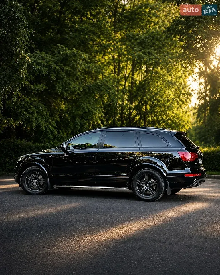 Audi Q7 2013 photo 5