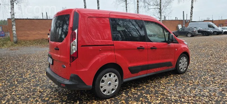 Ford Transit 2023 photo 4