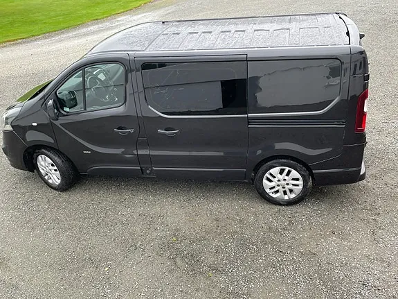 Opel Vivaro 2016 photo 4
