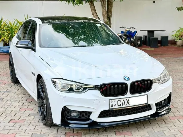 BMW 318I