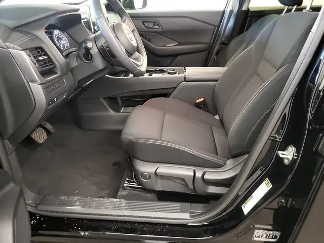 Nissan Rogue 2024 photo 3