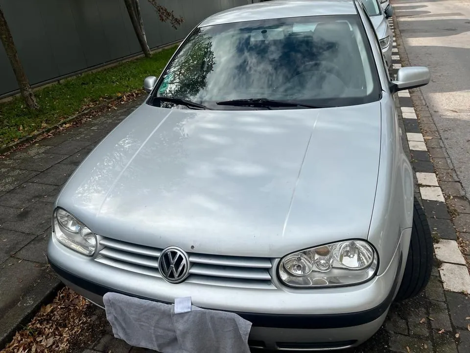 Volkswagen Golf 4