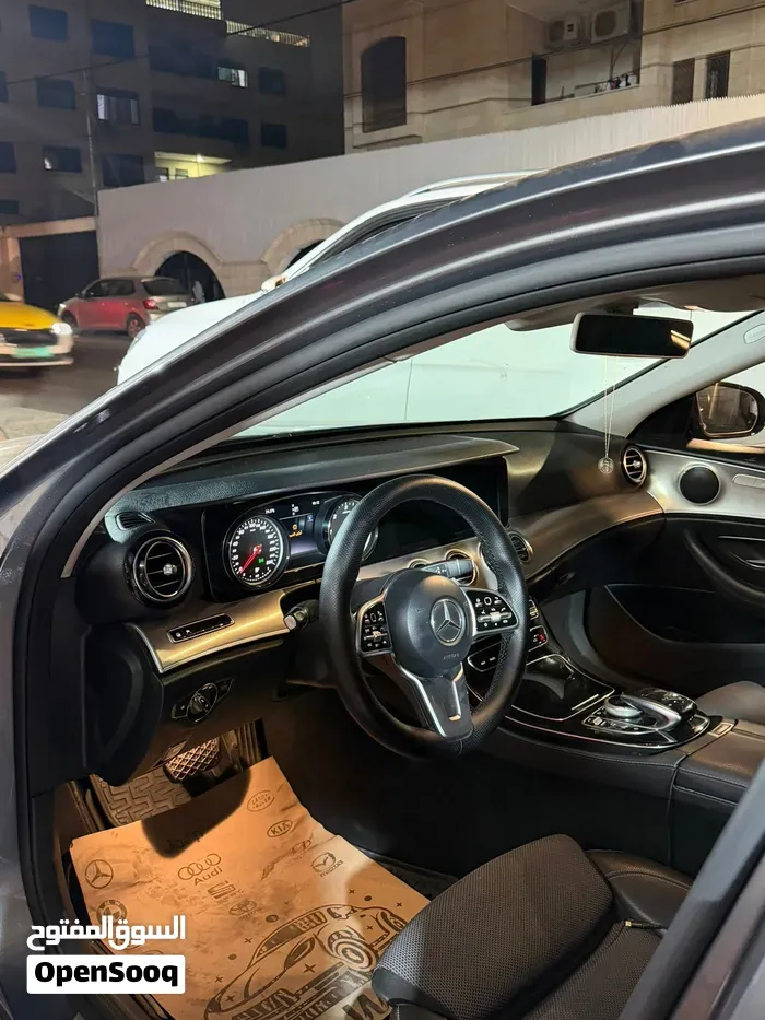 Mercedes-Benz E-Class 2019 photo 2