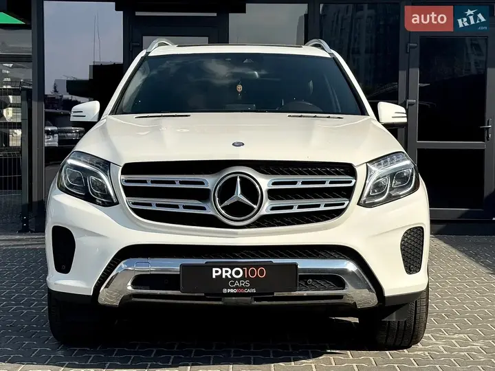 Mercedes-Benz Gls-Class 2018 photo 4