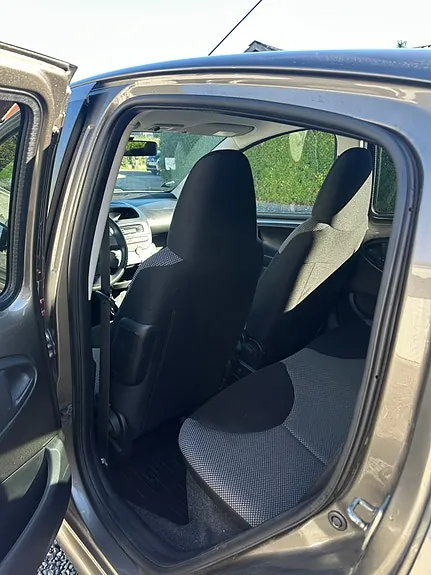 Toyota Aygo 2012 photo 4