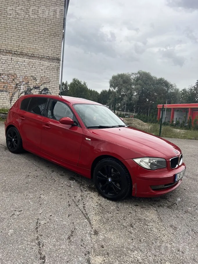 BMW 118D 2007 photo 4