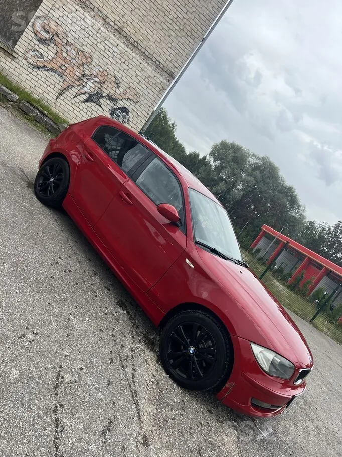 BMW 118D 2007 photo 3