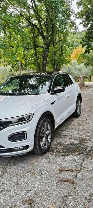 Volkswagen T-Roc 2019 photo 2
