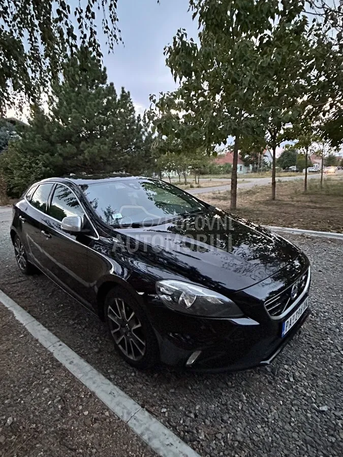 Volvo V40 2015 photo 4