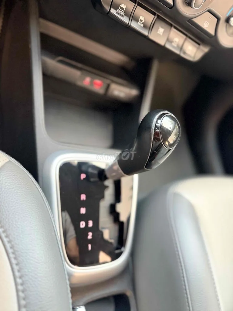 Kia Soluto 2019 photo 5