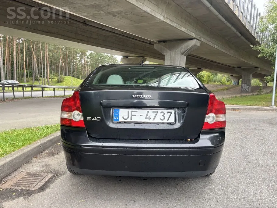 Volvo S40 2004 photo 5
