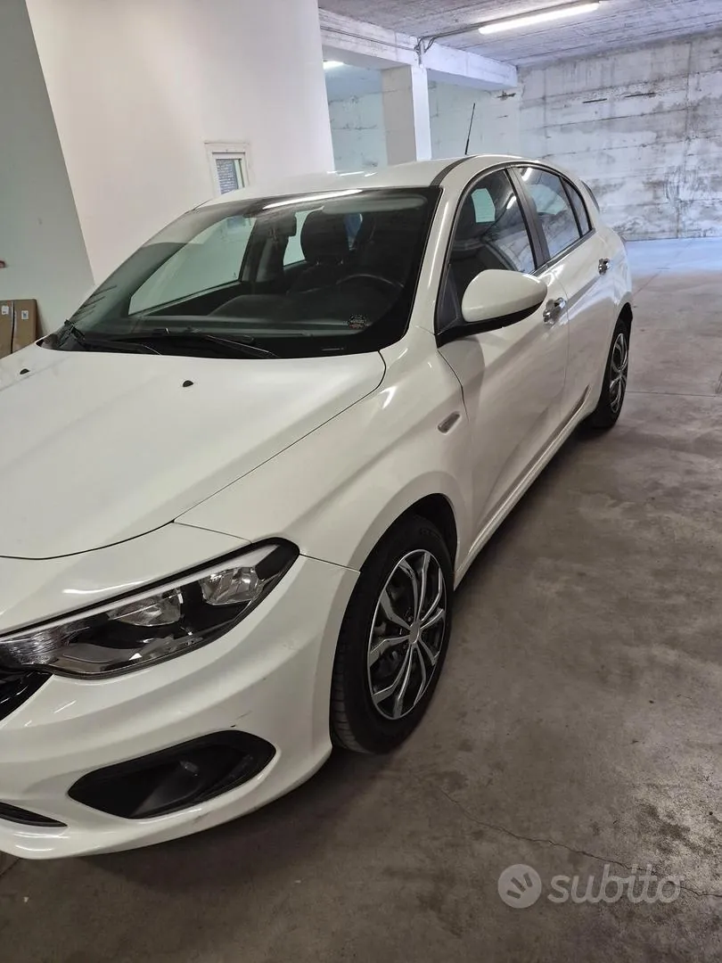 Fiat Tipo 2017 photo 2