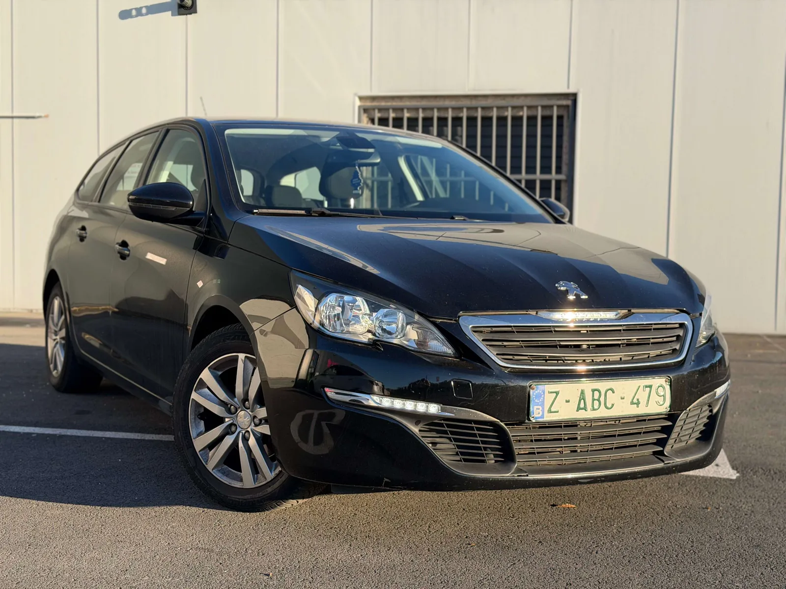 Peugeot 308 2017 photo 2