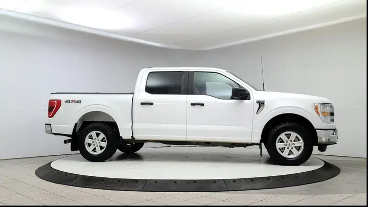 Ford F-150 2022 photo 2