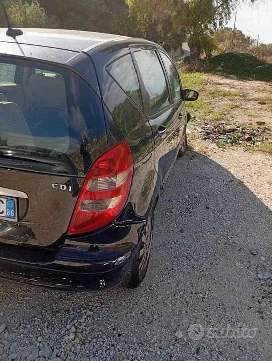 Mercedes-Benz A 2005 photo 2