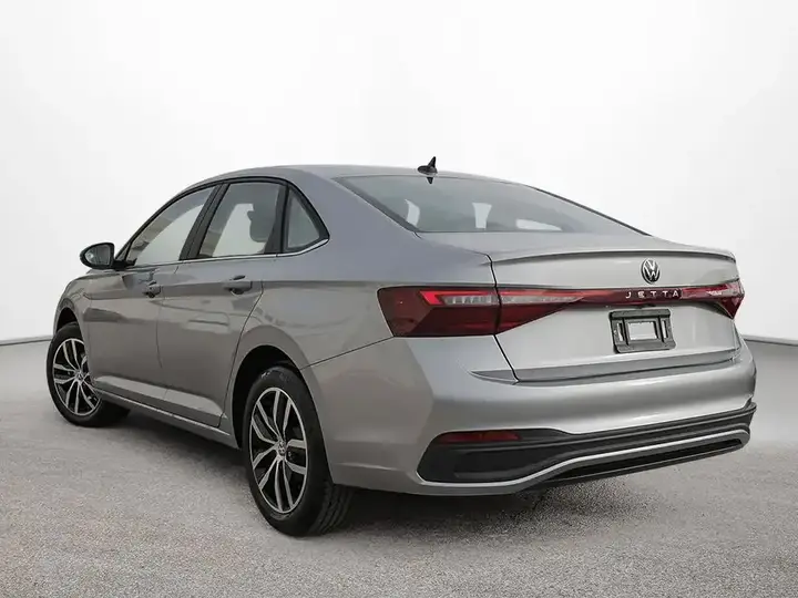 Volkswagen Jetta 2027 photo 5