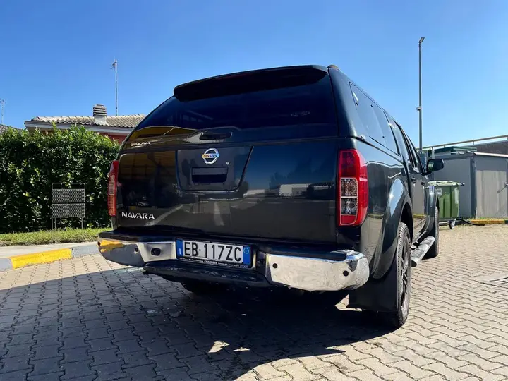 Nissan Navara 2008 photo 2
