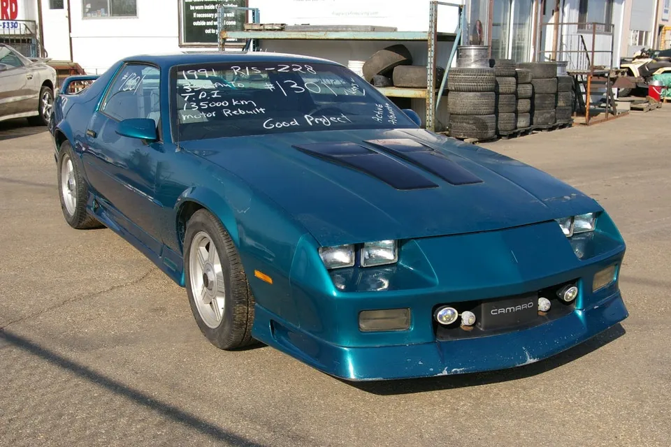 Chevrolet Camaro 1991 photo 3