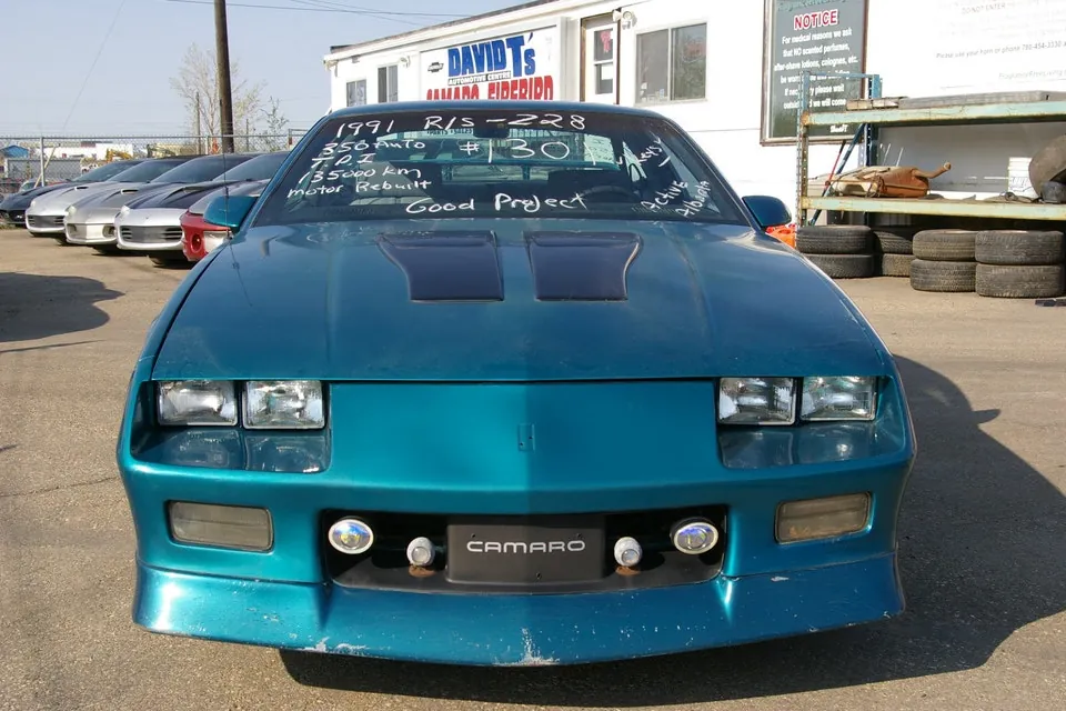 Chevrolet Camaro 1991 photo 2