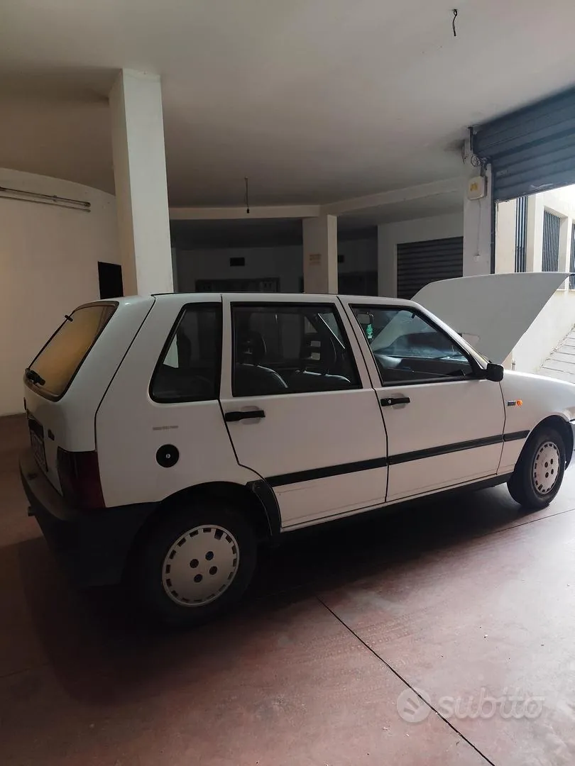 Fiat Uno 1992 photo 2