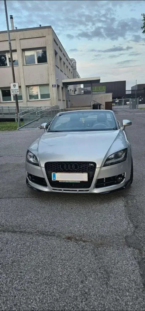 Audi Tt 2008 photo 2