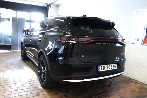 BYD Tang 2022 photo 5