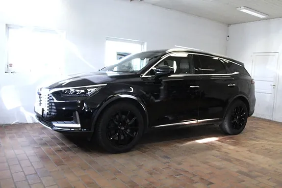 BYD Tang 2022 photo 2