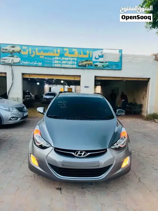 Hyundai Elantra 2012 photo 5