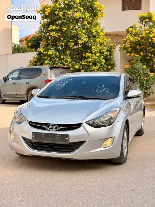 Hyundai Elantra 2012 photo 2
