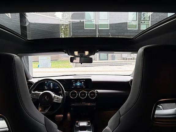 Mercedes-Benz A200 2019 photo 5