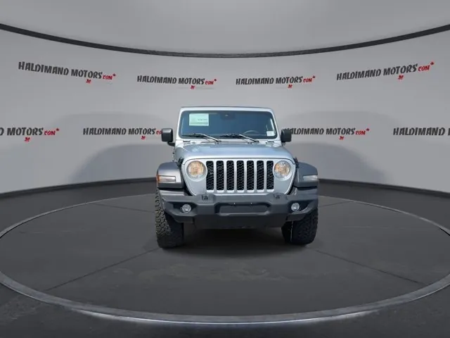 Jeep Wrangler 2024 photo 3