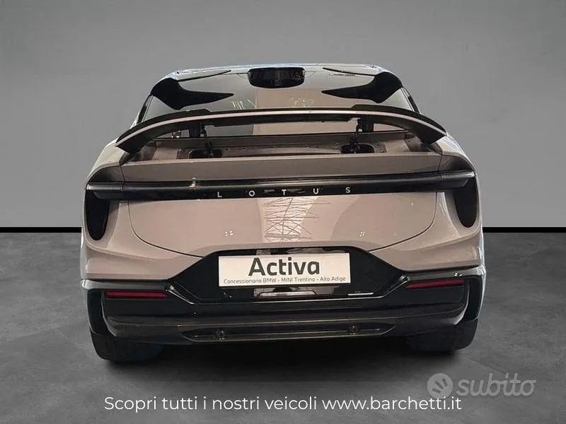 Lotus Eletre 2024 photo 2