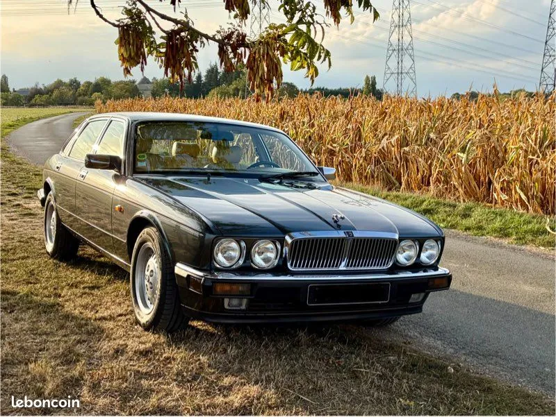 Jaguar Xj6