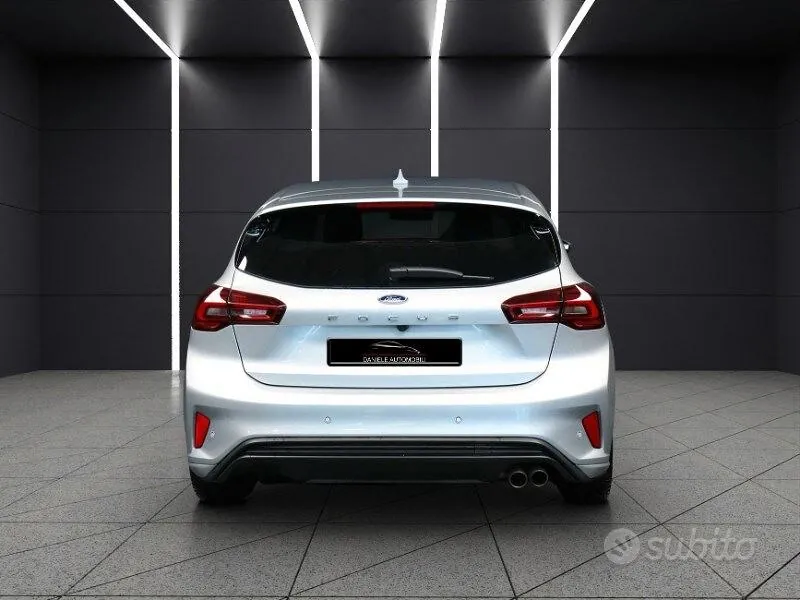 Ford Focus 2025 photo 5