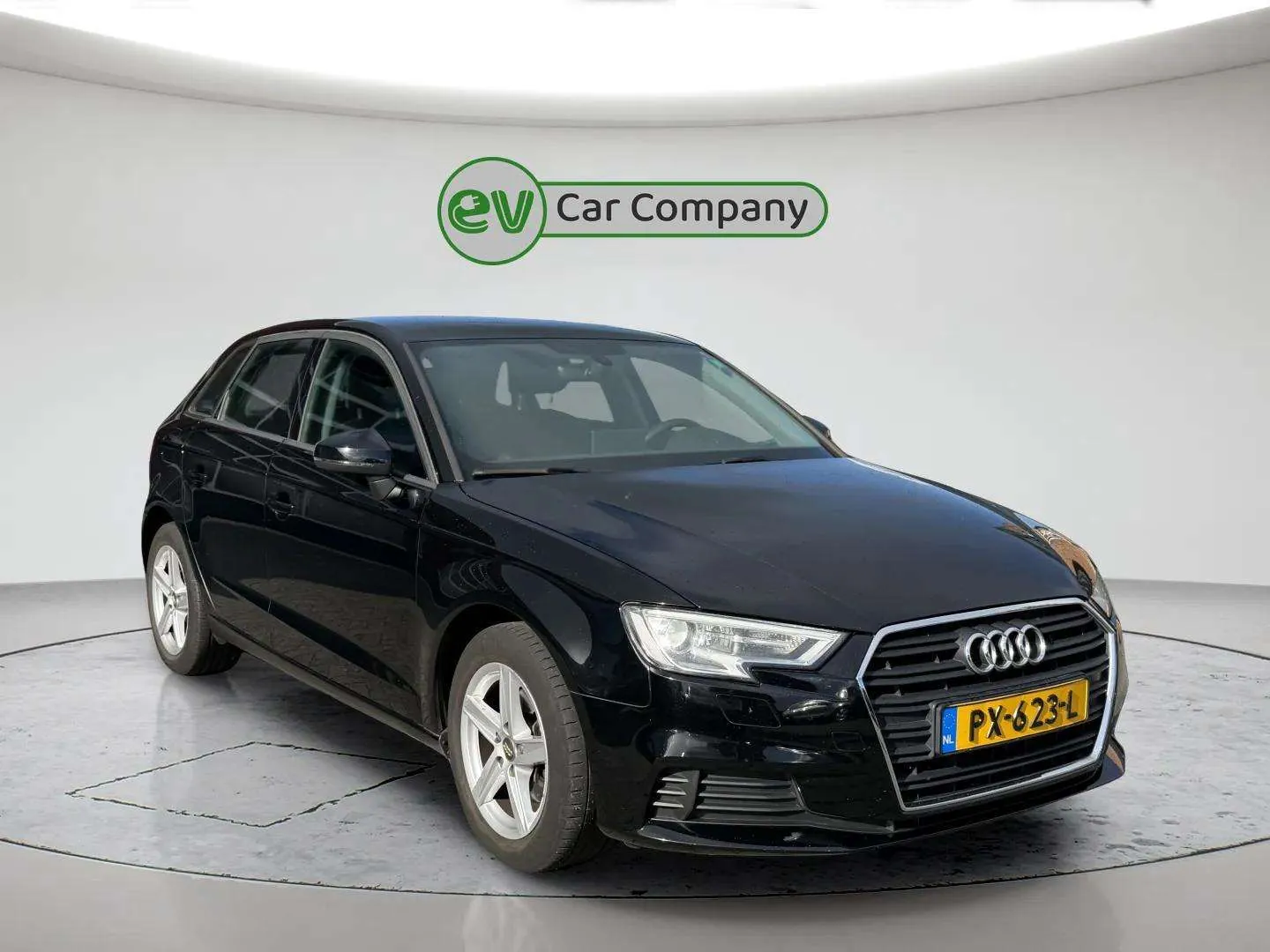 Audi A3 Sportback 2017 photo 2