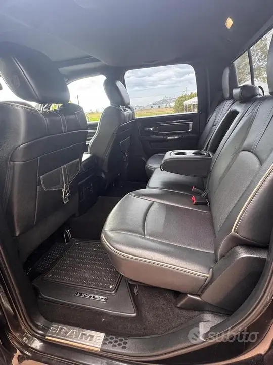 Dodge Ram 1500 2018 photo 3