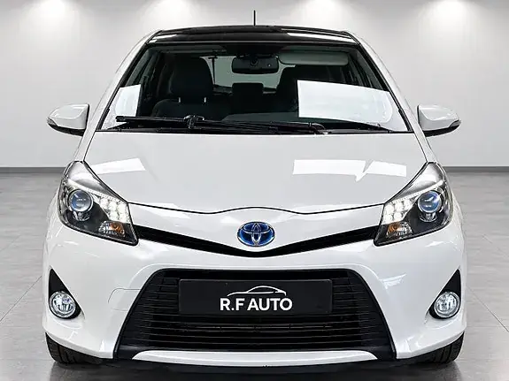 Toyota Yaris 2014 photo 3