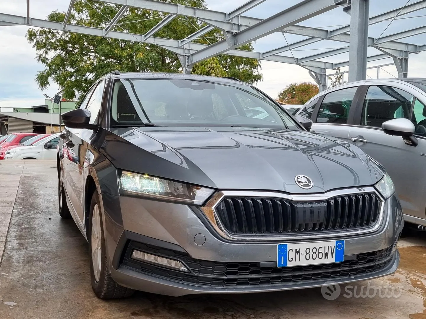 Skoda Octavia 2023 photo 2