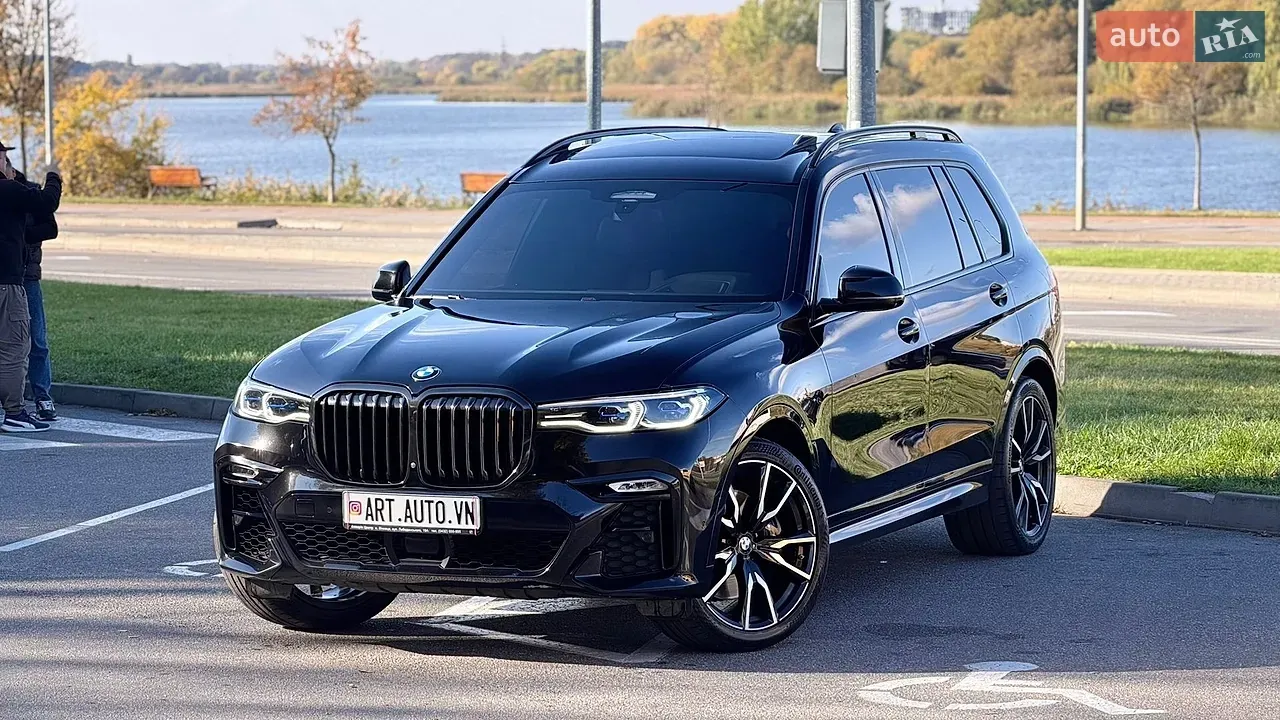 BMW X7