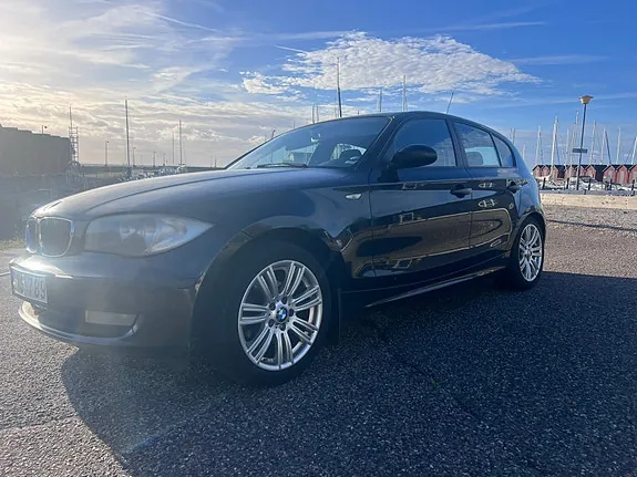 BMW 118D 2008 photo 4