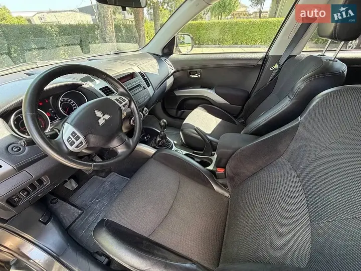 Mitsubishi Outlander 2009 photo 5