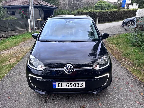 Volkswagen E-Up! 2015 photo 2
