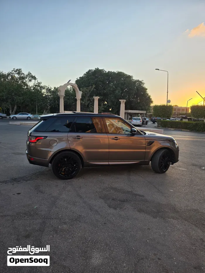 Land Rover Range Rover Sport 2017 photo 3