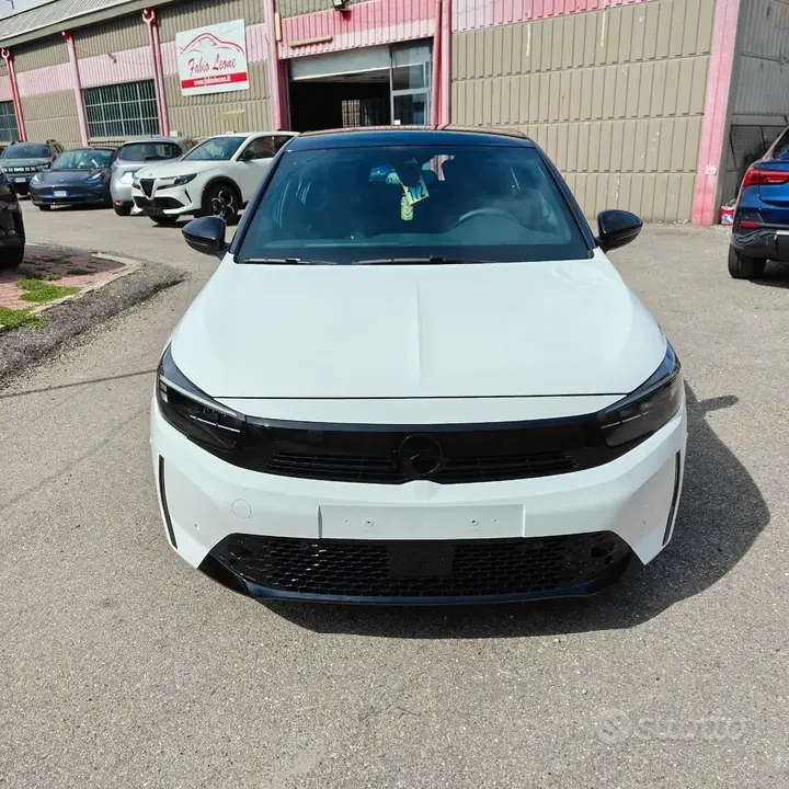 Opel Corsa 2024 photo 2