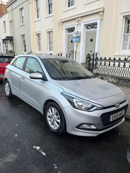 Hyundai I20