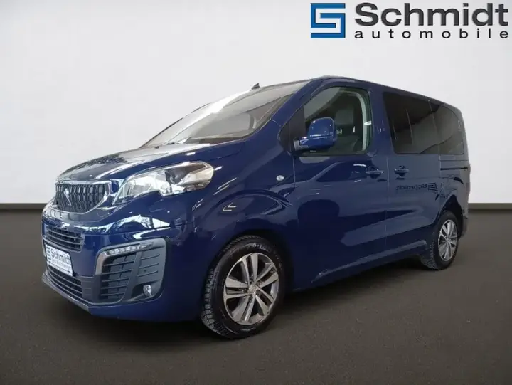 Peugeot Traveller 2018 photo 2