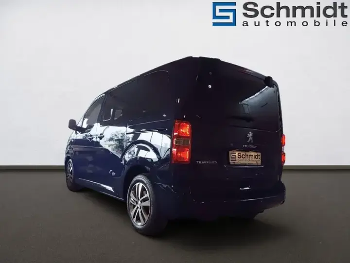 Peugeot Traveller 2018 photo 3