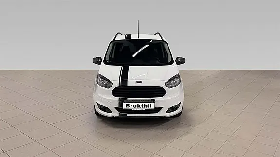 Ford Transit Courier 2018 photo 2